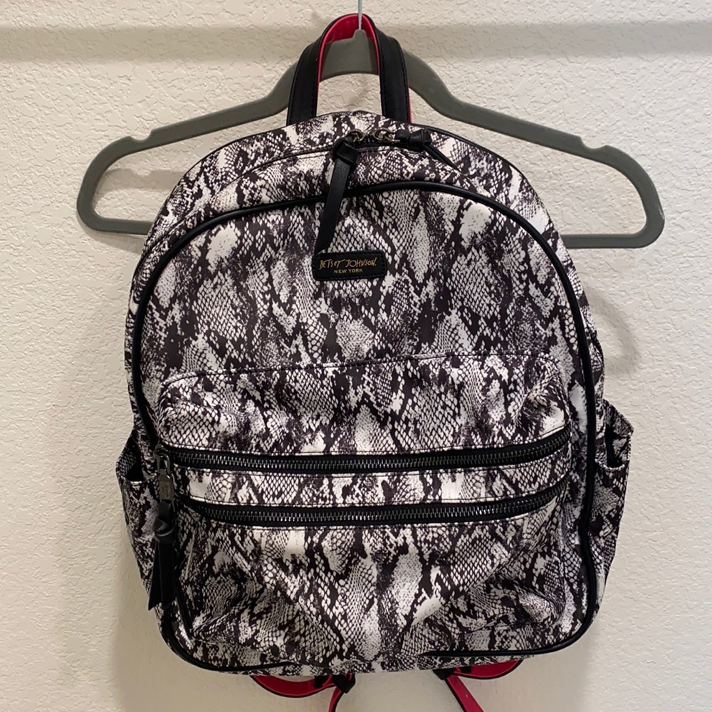 Betsey Johnson printed backpack